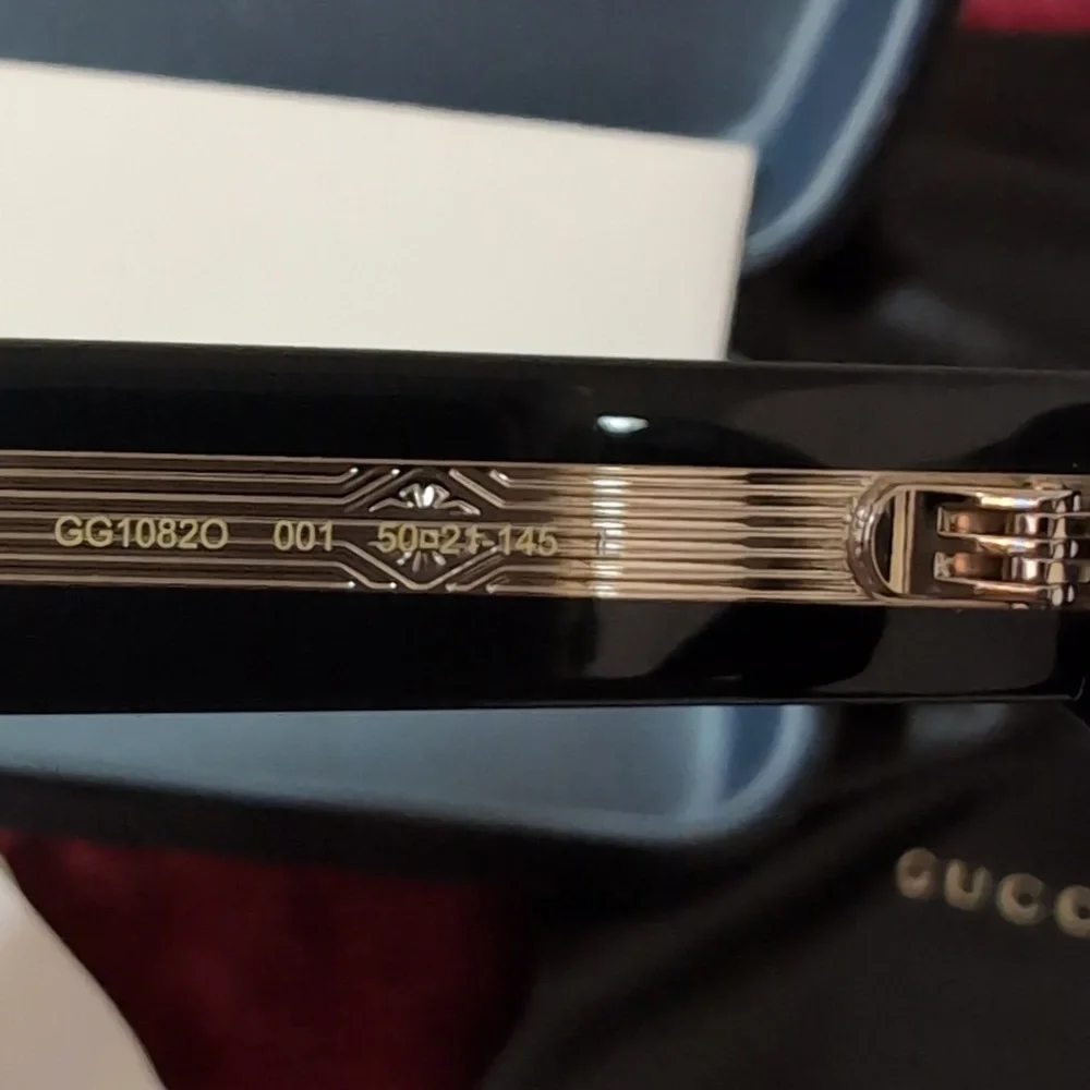 Gucci Women's Black Cat-Eye Glasses Rx - Picture 5 of 7